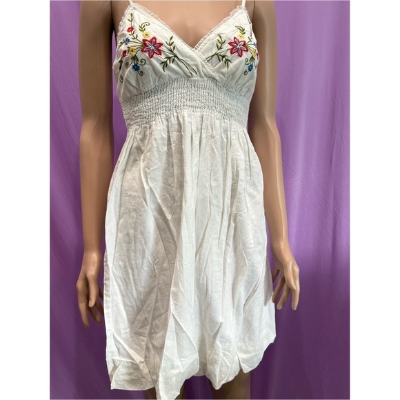 Dresses & Skirts - White Embroidered Floral Spaghetti Strap Smocked Mini Sundress